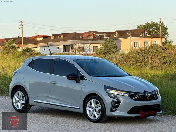 2024 RENAULT CLİO 1.0 TCE EVOLUTİON ( 38 BİN KM )