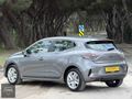 2025 RENAULT CLİO EVOLUTİON HATASIZ BOYASIZ 14 BİN KM DE