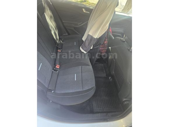 Sahibinden Ford Focus 1.0 EcoBoost Active X 2023 Model  52.000 km Beyaz