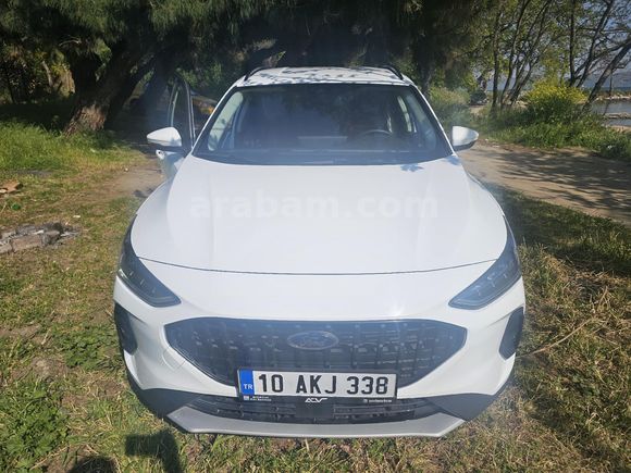 Sahibinden Ford Focus 1.0 EcoBoost Active X 2023 Model  52.000 km Beyaz