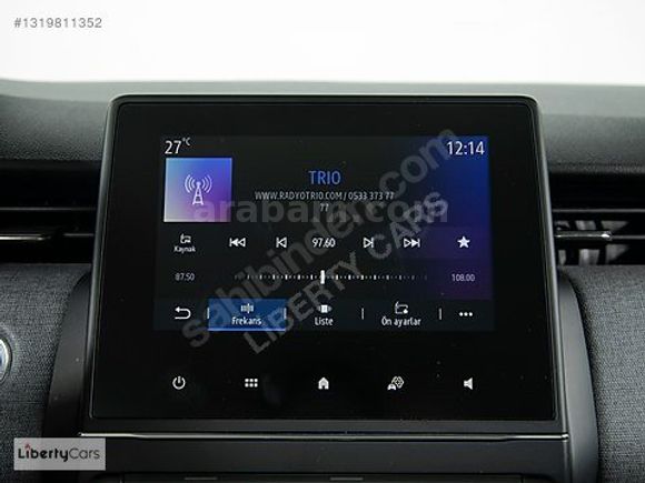 2025 RENAULT CLİO 1.0TCE EVOLUTİON BOYASIZ %20 KDV 19.000 KM