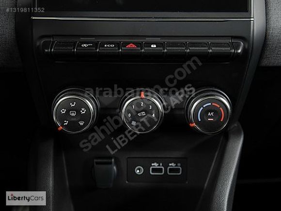2025 RENAULT CLİO 1.0TCE EVOLUTİON BOYASIZ %20 KDV 19.000 KM