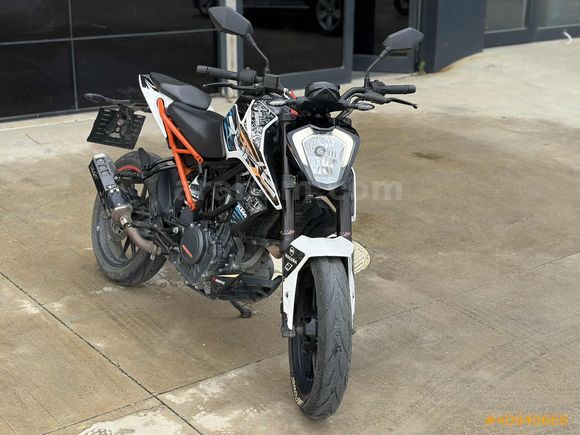 TM GARAGE - 2017 MODEL KTM DUKE 250cc MOTOR
