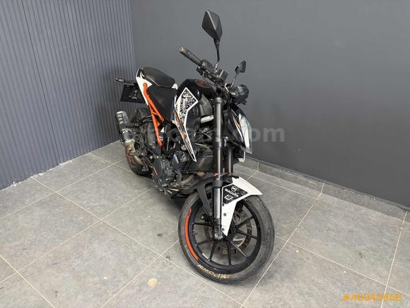 TM GARAGE - 2017 MODEL KTM DUKE 250cc MOTOR