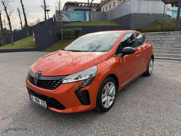 2024 YENİ CLİO 1.0 TCE EVOLUTİON 90 HP 18 BİN KM GSR 2 HATASIZ