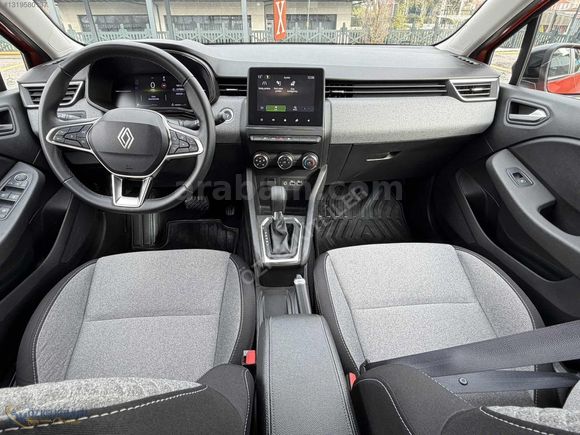 2024 YENİ CLİO 1.0 TCE EVOLUTİON 90 HP 18 BİN KM GSR 2 HATASIZ