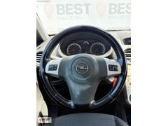 BEST 2.EL'DEN OTOMATİK OPEL CORSA ESSENTİA KREDİYE UYGUN (2011)