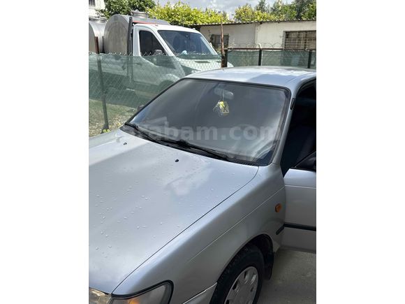 Sahibinden Toyota Corolla 1.3 XE 1995 Model 