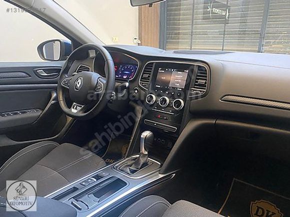 SÜVARİ OTOMOTİV'DEN HATASIZ-BOYASIZ-RENAULT MEGANE TOUCH