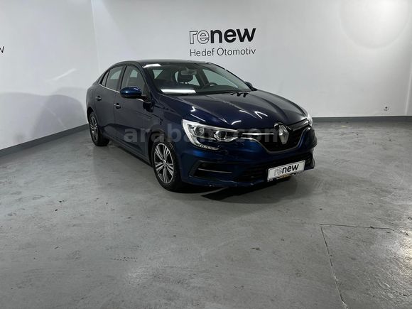 HEDEF RENAULT'DAN 0,99 KREDİ 2023 MEGANE TOUCH 1.3 TCE EDC
