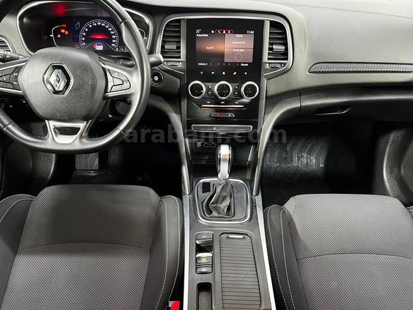 HEDEF RENAULT'DAN 0,99 KREDİ 2023 MEGANE TOUCH 1.3 TCE EDC
