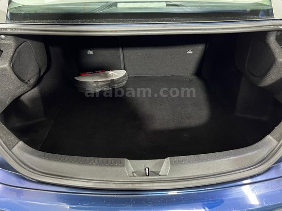 HEDEF RENAULT'DAN 0,99 KREDİ 2023 MEGANE TOUCH 1.3 TCE EDC