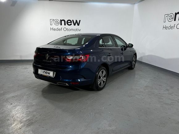 HEDEF RENAULT'DAN 0,99 KREDİ 2023 MEGANE TOUCH 1.3 TCE EDC
