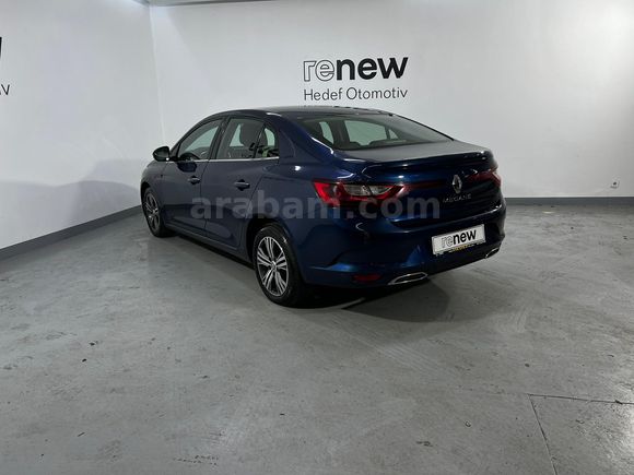 HEDEF RENAULT'DAN 0,99 KREDİ 2023 MEGANE TOUCH 1.3 TCE EDC