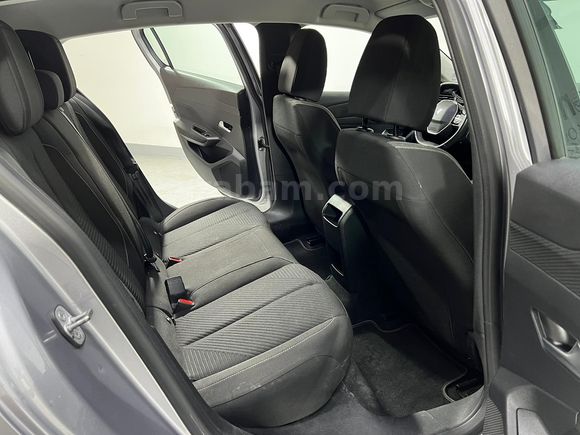 HEDEF PLAZA'DAN 0,99 KREDİ 2023 PEUGEOT 308 ACTİVE PRİME %20