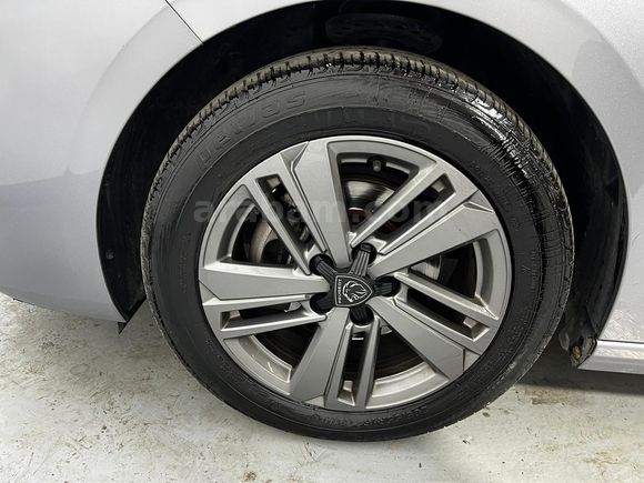 HEDEF PLAZA'DAN 0,99 KREDİ 2023 PEUGEOT 308 ACTİVE PRİME %20