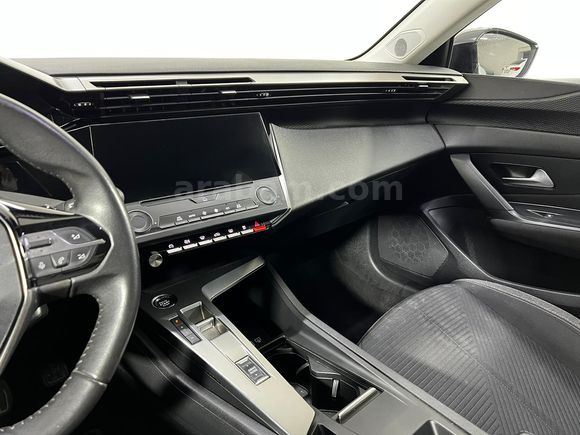 HEDEF PLAZA'DAN 0,99 KREDİ 2023 PEUGEOT 308 ACTİVE PRİME %20