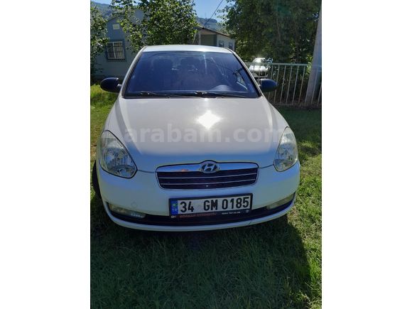 Sahibinden Hyundai Accent Era 1.5 CRDi-VGT Team 2009 Model  224000 km Beyaz