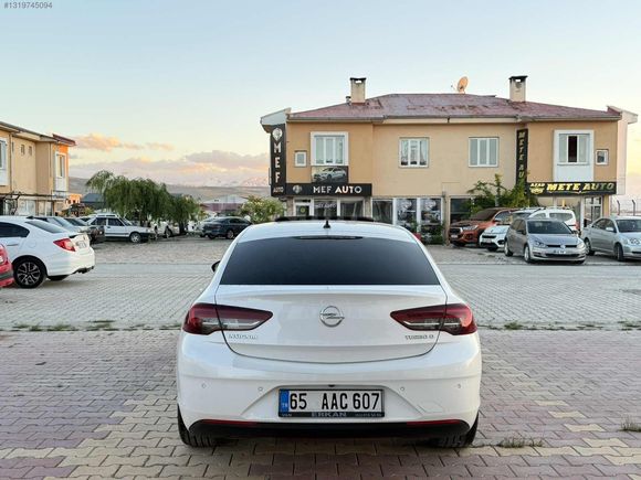 2017 MODEL 112000 KİLOMETREDE OPEL INSİGNİA 1.6CDTI EXCELLENCE