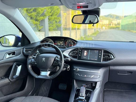 AUTO BURAK/ 2020 PEUGEOT 308 HATASIZ BOYASIZ 47.000 KM DE