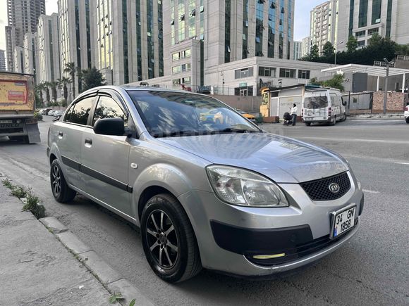 Sahibinden Kia Rio 1.5 CRDi Trend 2011 Model 