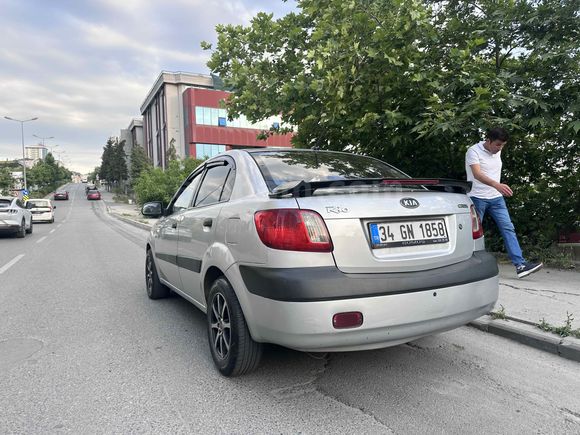 Sahibinden Kia Rio 1.5 CRDi Trend 2011 Model 