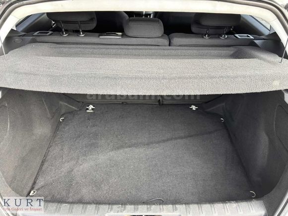 Peugeot 308 1.6 BlueHDi EAT6 ALLURE JANT / GERİ GÖRÜŞ 112.000 KM