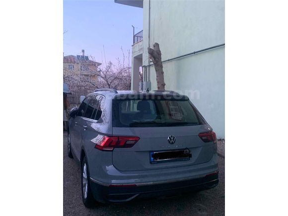 Sahibinden Volkswagen Tiguan 1.5 TSI Life 2021 Model 