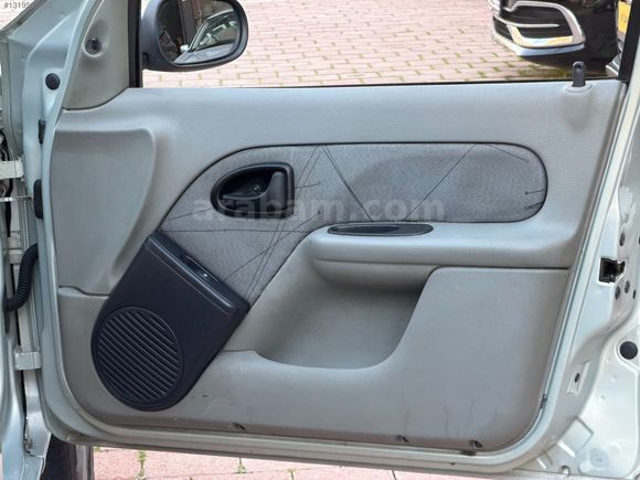 UYGANLAR'DAN RENAULT CLİO 1.5 DCİ SYMBOL