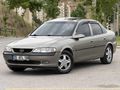 Opel vectra SANROOFLU DİJİTAL KLİMALI