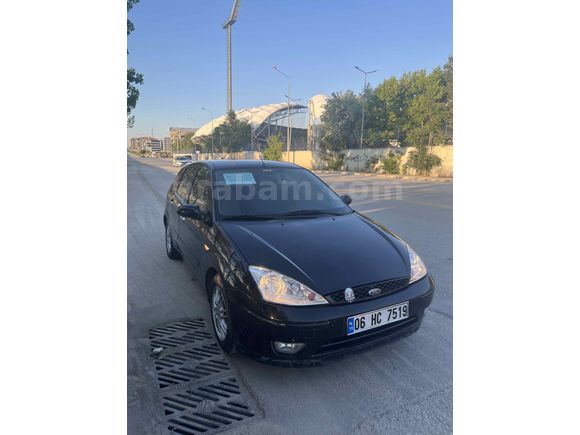 Sahibinden Ford Focus 1.6 Ghia 2002 Model 