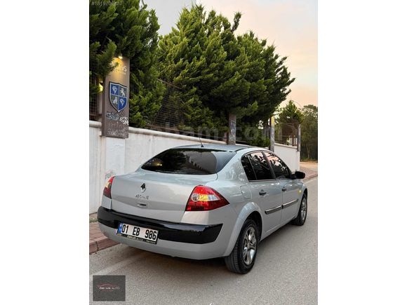 ÖZKUR'DAN TAVAN KAPUT BAGAJ BOYASIZ 2. SAHİBİNDEN MEGANE II