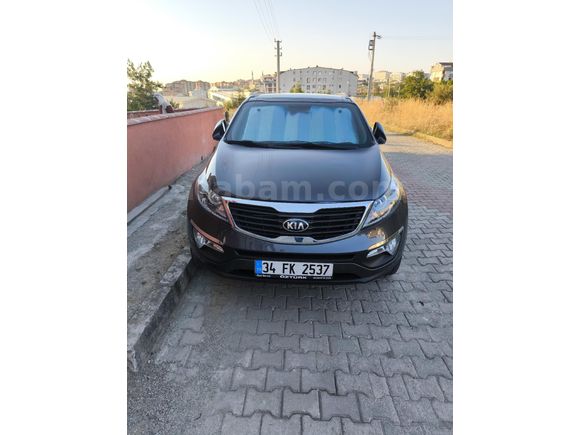 Sahibinden degişensiz boyasız  Kia Sportage 1.6 GDI Concept Plus 2013 Model  77.000 km Gri (titanyum)