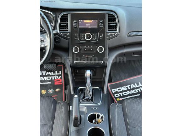 2020 MEGANE 4 1.5 BLUDCİ HATASIZ TOUCH OTOMATİK FUL BAKIMLI
