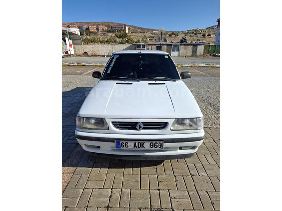 Sahibinden Renault R 9 1.4 Broadway RN 1997 Model  234.000 km Beyaz