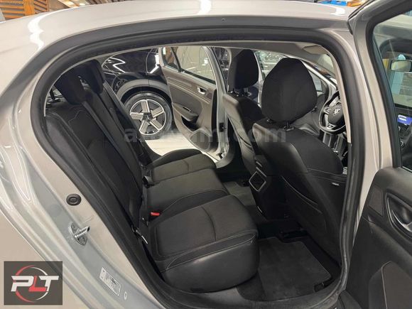 POLAT'TAN 2020 MODEL RENAULT MEGANE TOUCH OTOMATİK HATASIZ