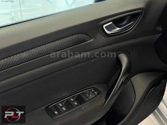 POLAT'TAN 2020 MODEL RENAULT MEGANE TOUCH OTOMATİK HATASIZ