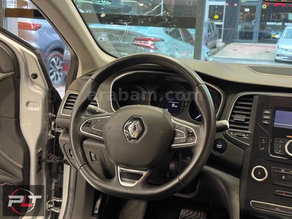 POLAT'TAN 2020 MODEL RENAULT MEGANE TOUCH OTOMATİK HATASIZ