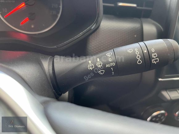 SES OTO-BOYASIZ 2023 RENAULT CLİO 1.0 TCE TOUCH