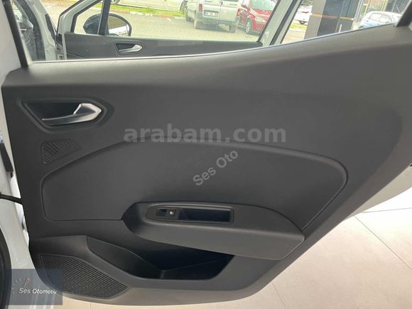 SES OTO-BOYASIZ 2023 RENAULT CLİO 1.0 TCE TOUCH
