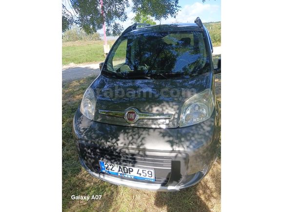 Sahibinden Fiat Fiorino Combi 1.3 Multijet Premio 2015 Model
