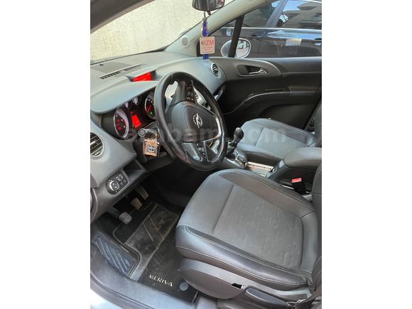 Sahibinden Opel Meriva 1.3 CDTI Cosmo 2011 Model