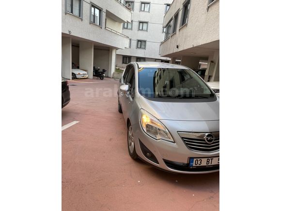 Sahibinden Opel Meriva 1.3 CDTI Cosmo 2011 Model