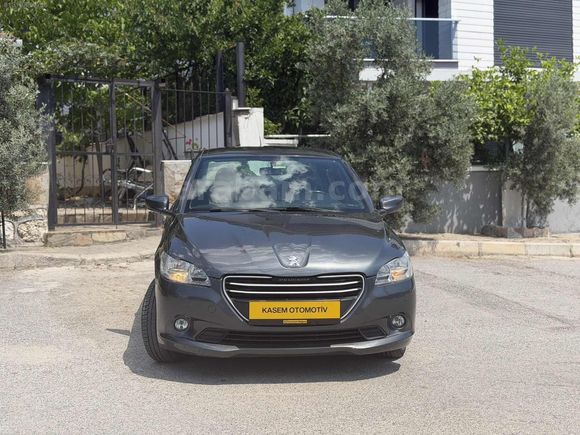 2015 MODEL 1.6 HDİ 178.000 KMDE DEĞİŞENSİZ 301