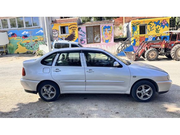 Sahibinden Volkswagen Polo 1.6 Classic 2000 Model 