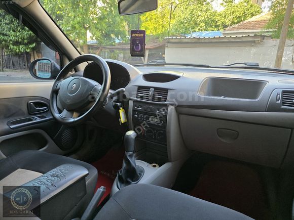 BDR GARAJ'DAN 2010 MODEL SYMBOL 1.5 DCI 240.000 KM'DE