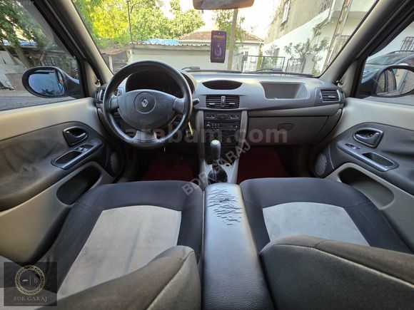 BDR GARAJ'DAN 2010 MODEL SYMBOL 1.5 DCI 240.000 KM'DE