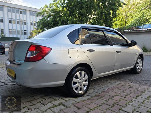 BDR GARAJ'DAN 2010 MODEL SYMBOL 1.5 DCI 240.000 KM'DE