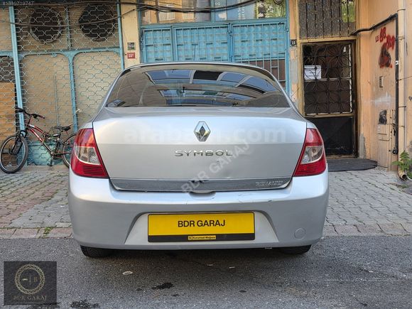 BDR GARAJ'DAN 2010 MODEL SYMBOL 1.5 DCI 240.000 KM'DE