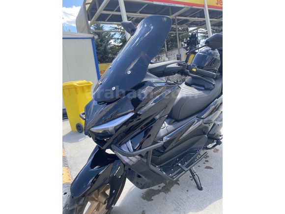 B ehliyetle kullanılabilen 550 kilometrede Çantası İşli Kuba Newcity50